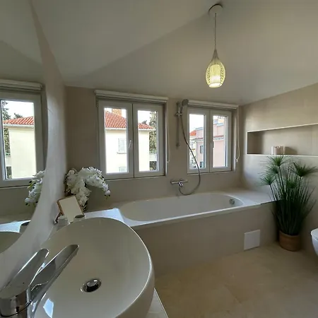 Apartment Penthouse Bavis - Brand New Luxurious 3-br - Location In The Center Next To The - Sea View - Buralux Properties