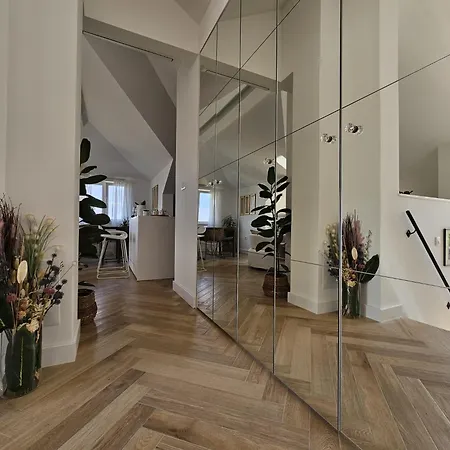 Penthouse Bavis - Brand New Luxurious 3-br - Location In The Center Next To The - Sea View - Buralux Properties