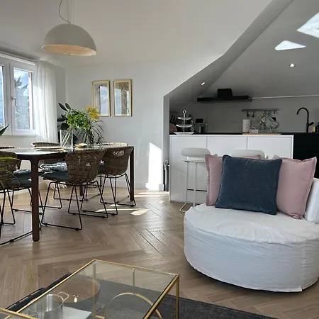 Apartment Penthouse Bavis - Brand New Luxurious 3-br - Location In The Center Next To The - Sea View - Buralux Properties