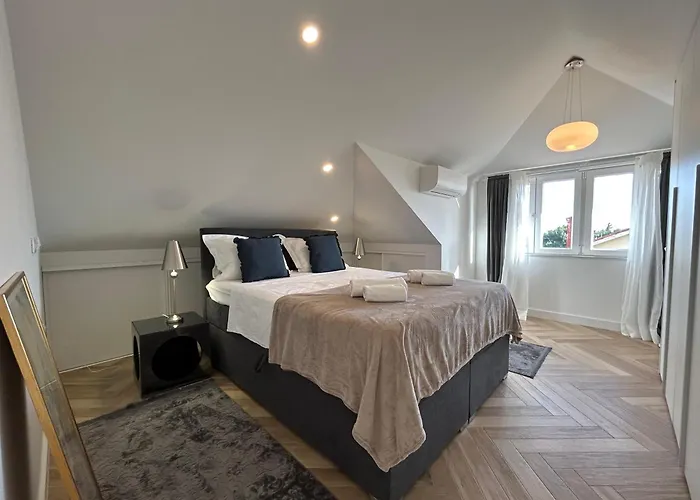 Penthouse Bavis - Brand New Luxurious 3-br - Location In The Center Next To The - Sea View - Buralux Properties 아파트 스플리트