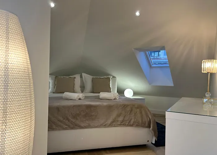 Penthouse Bavis - Brand New Luxurious 3-br - Location In The Center Next To The - Sea View - Buralux Properties 스플리트