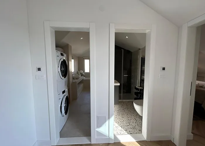 아파트 Penthouse Bavis - Brand New Luxurious 3-br - Location In The Center Next To The - Sea View - Buralux Properties